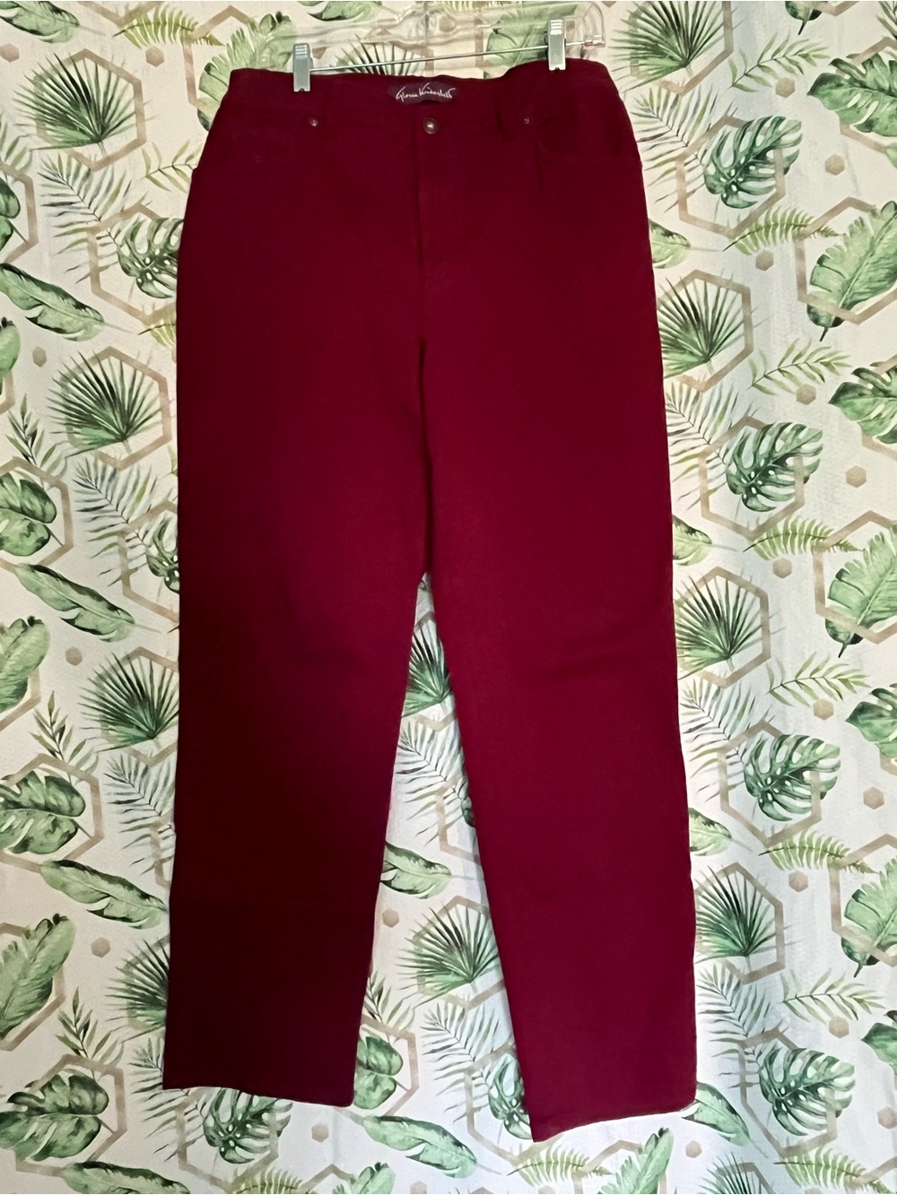 Gloria Vanderbilt Wine Straight Leg Pants